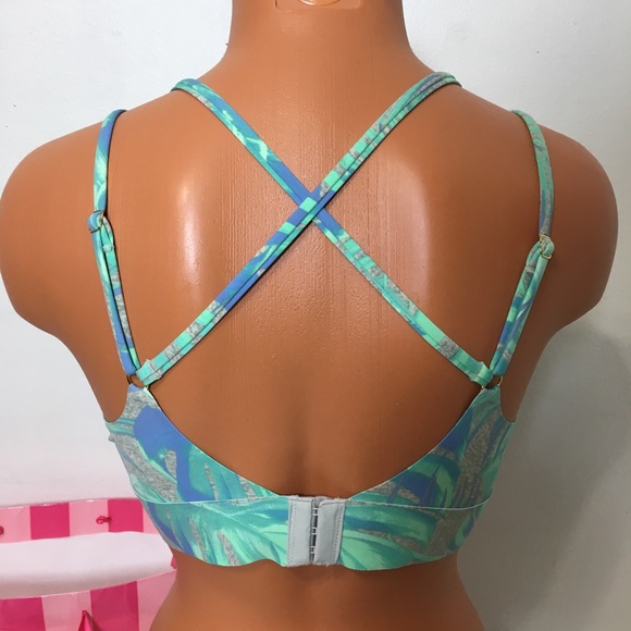 🚫SOLD🚫NEW PINK VS PUSH UP BONDED BRA - Picture 4 of 8